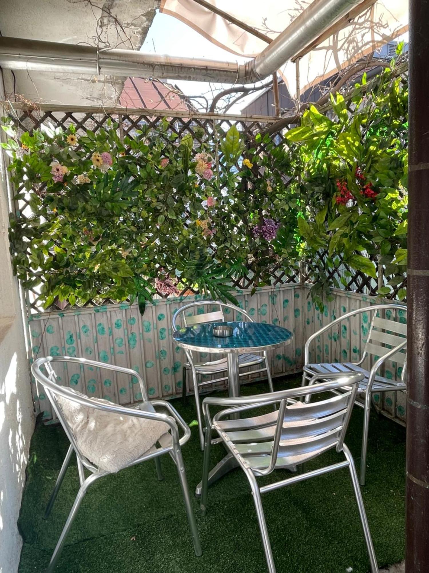 Bg Sunflower Apartment Belgrade Luaran gambar